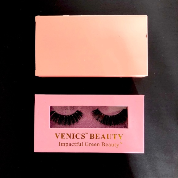 CRUELTY FREE LASHES “NEW” - Picture 2 of 5